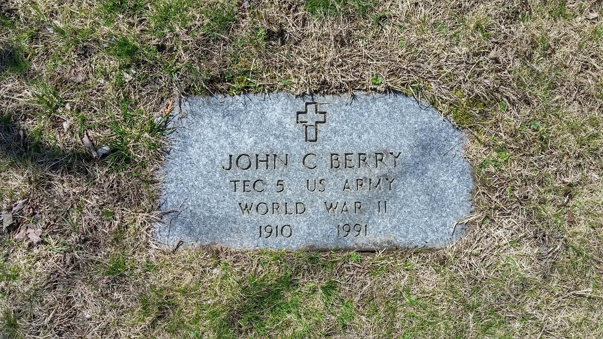 Grave marker for John Berry at St Catherine Cemetery