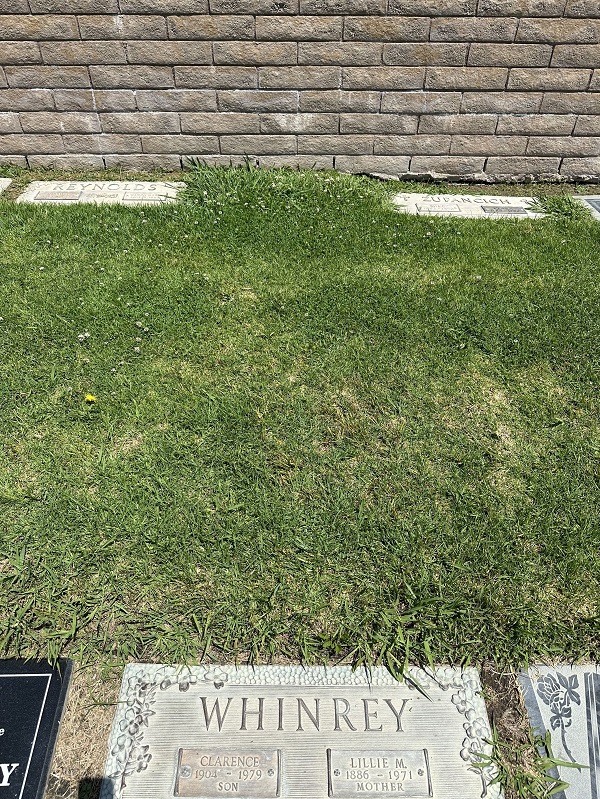 Joseph and Margaret Kazalski Kazmac Grave